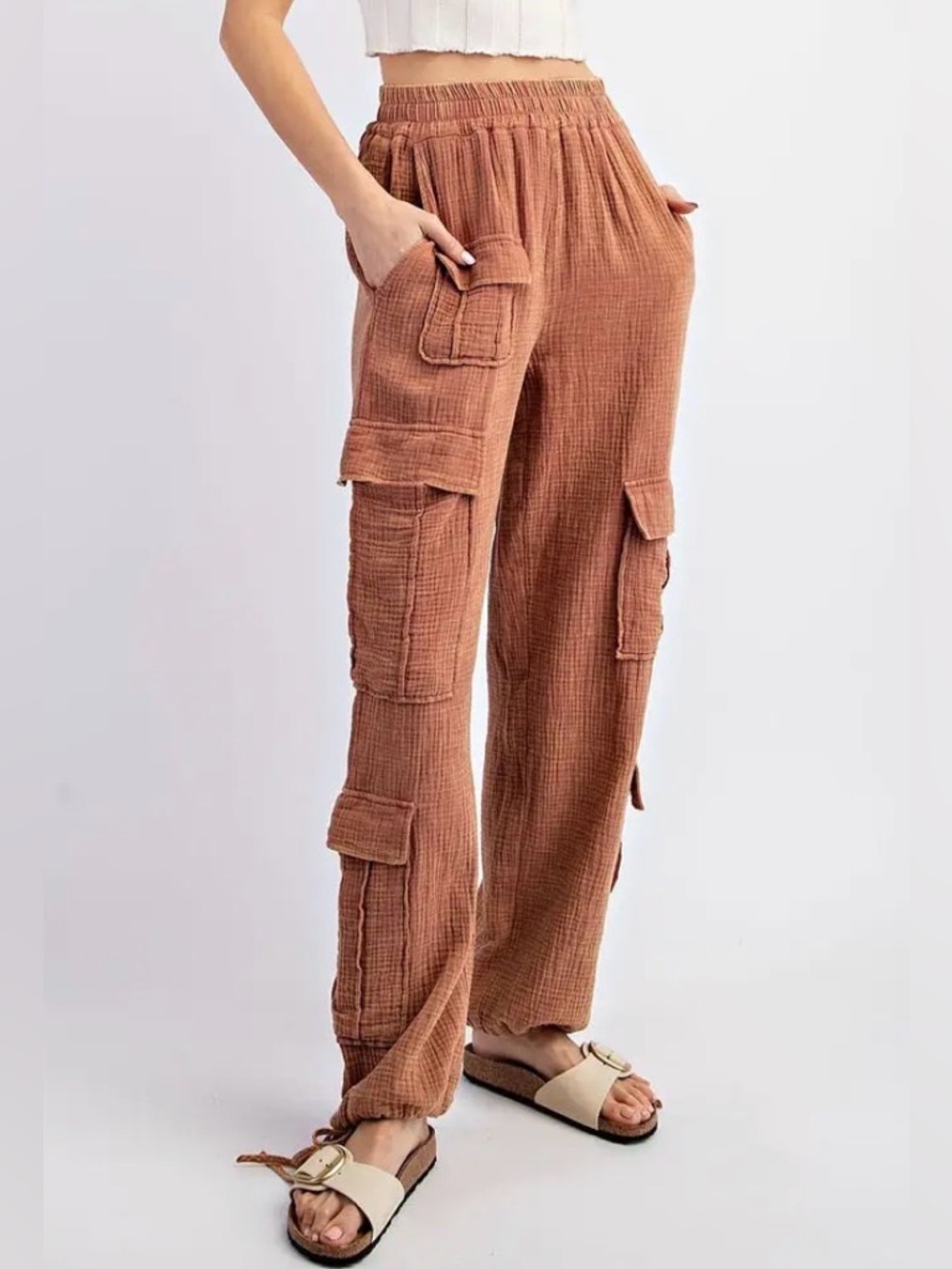 NWT Eesome Mineral Washed Textured Cargo Pocket Jogger Pants Terracotta - Picture 9 of 11